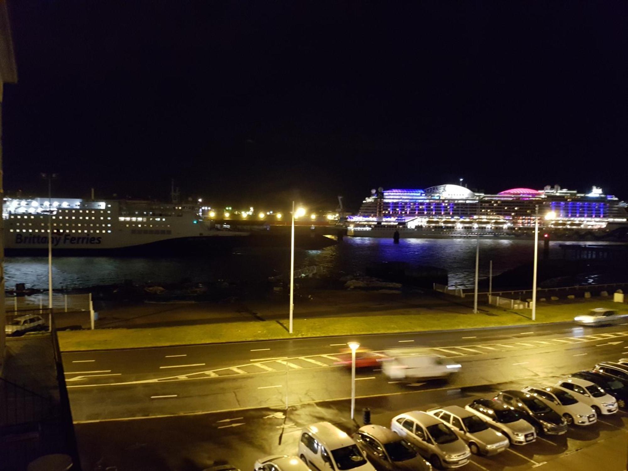 Echappee Mer Lh Le Havre Exteriör bild